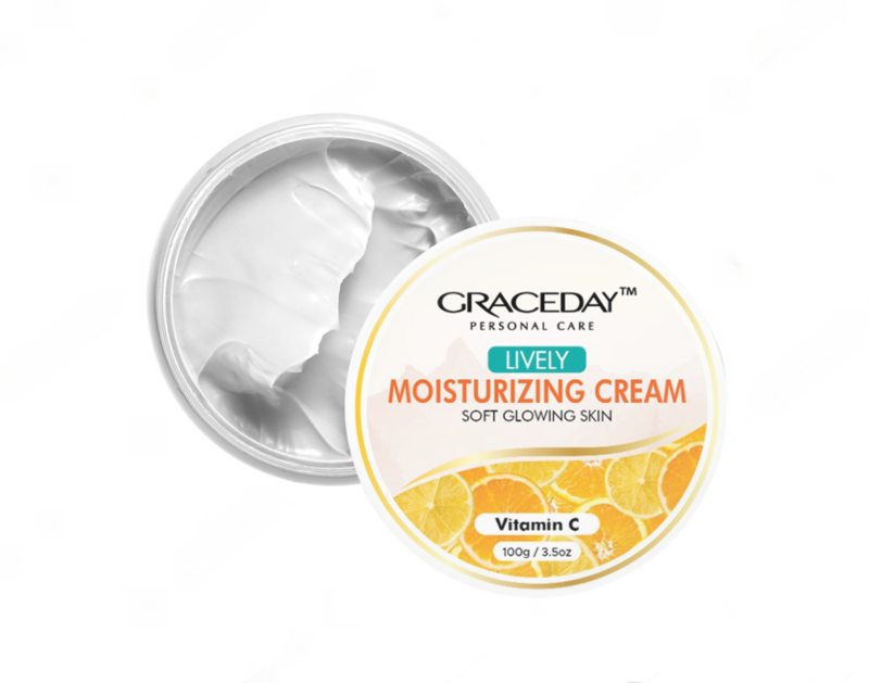 Graceday Vitamin C Moisturizing Cream – Brighten, Hydrate & Revitalize